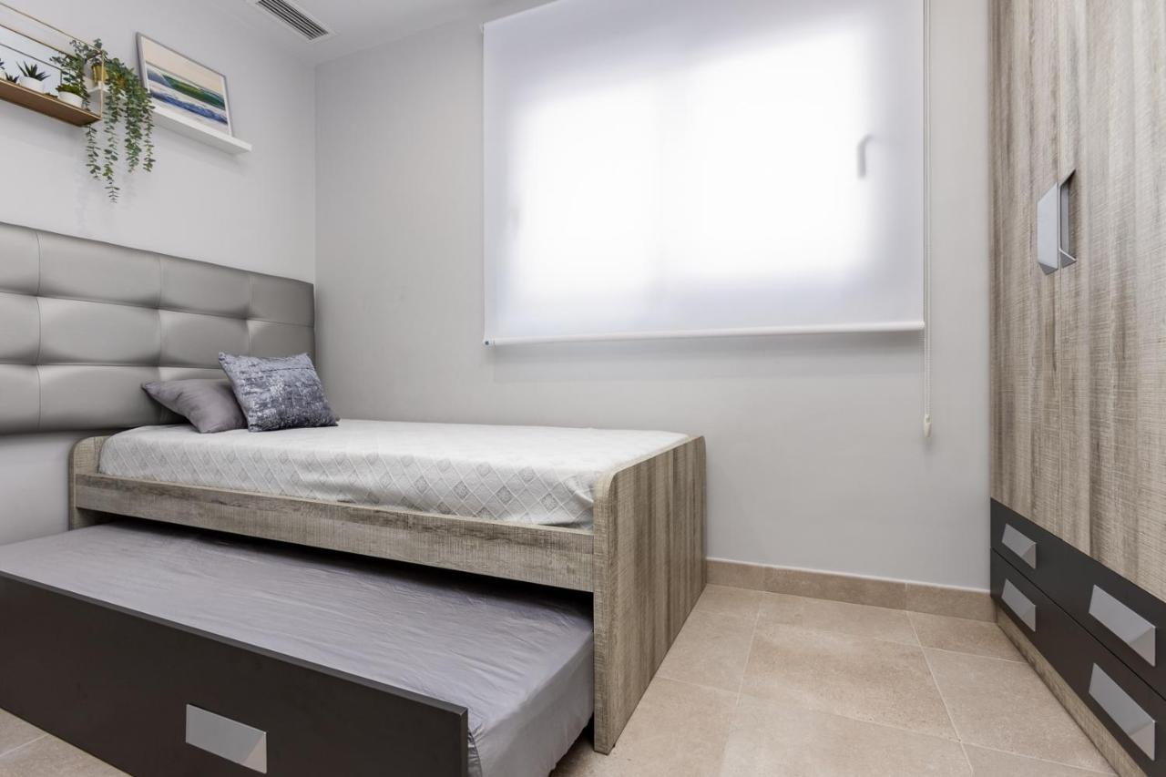 Moderno Apartamento Scandic, Playa Del Cura Torrevieja Luaran gambar